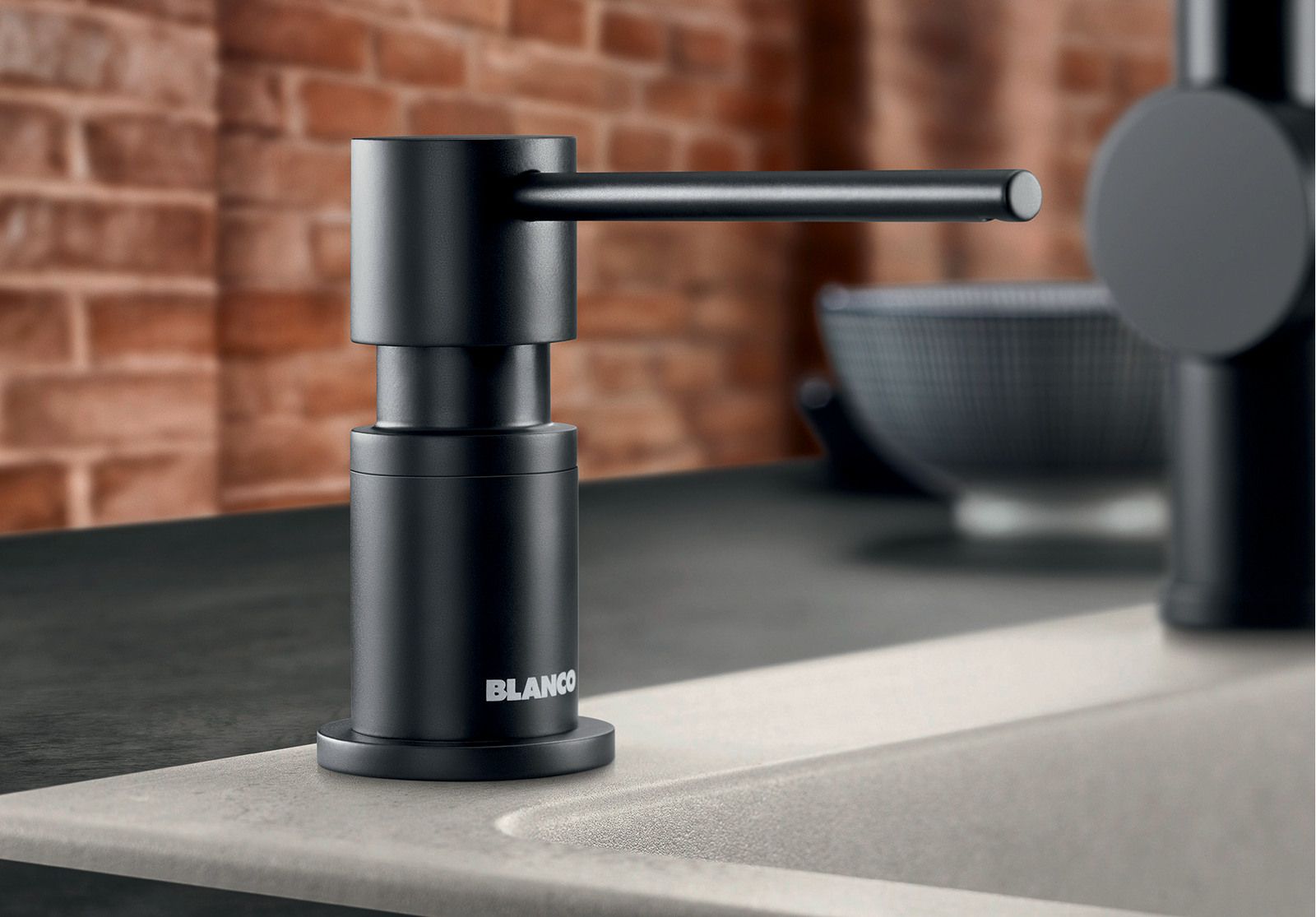 Blanco Lato Noir Mat