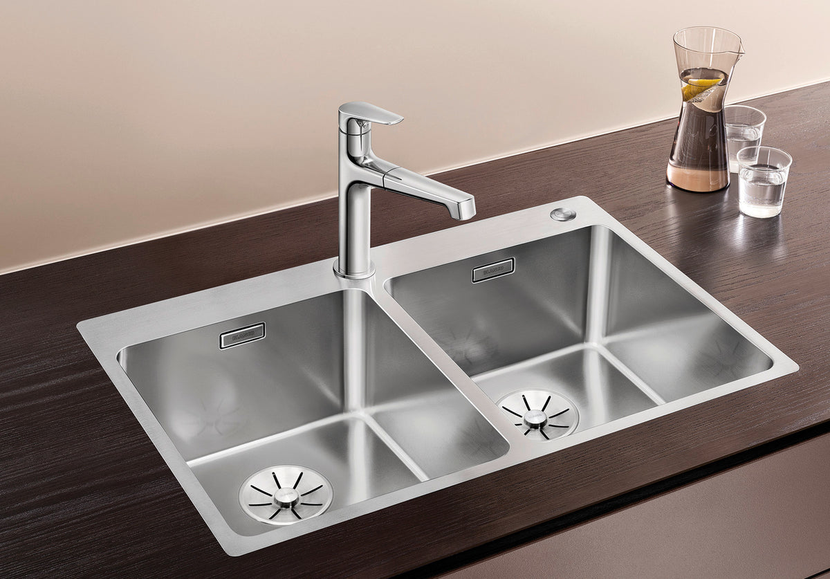 Évier Blanco Andano 340/340-IF/A inox installé dans une cuisine