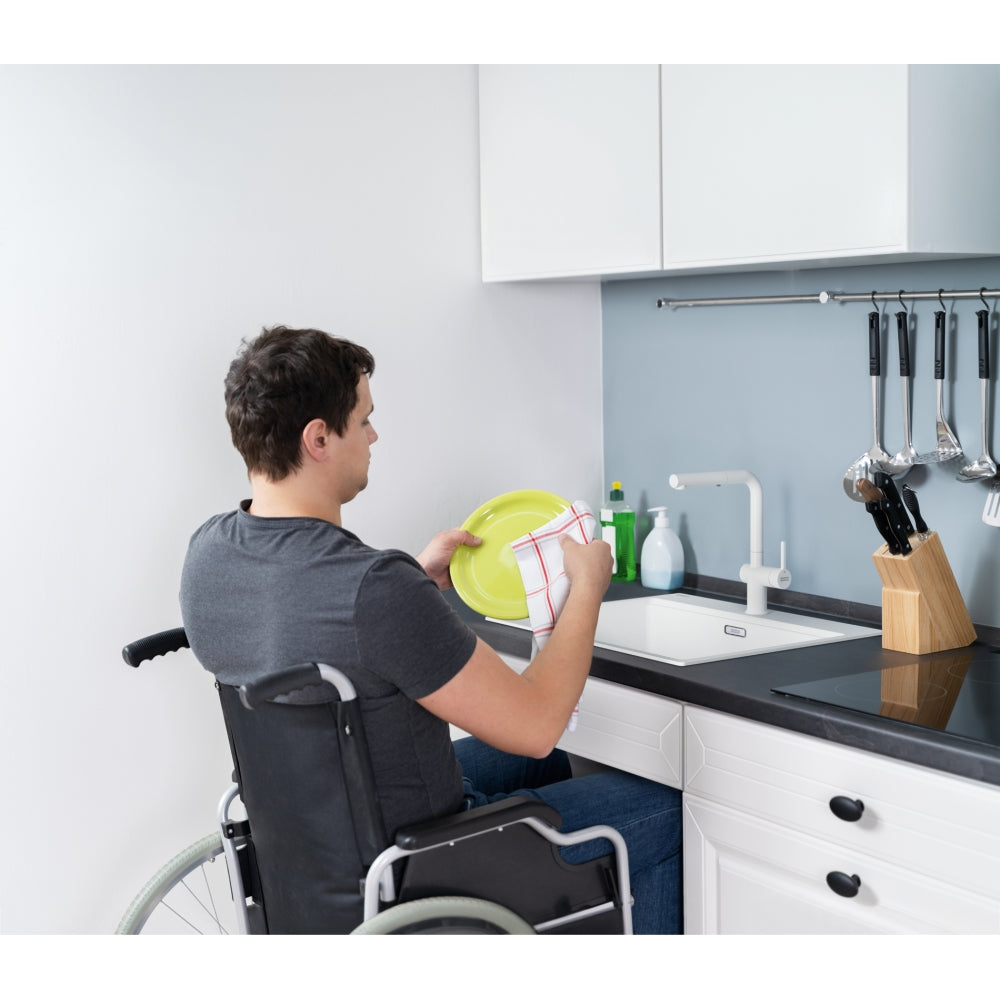 Franke Maris Care Fragranite MRG610-60 – mise en situation, utilisation en fauteuil roulant