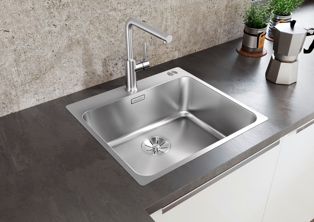 Cuve Blanco Solis inox en situation dans une cuisine